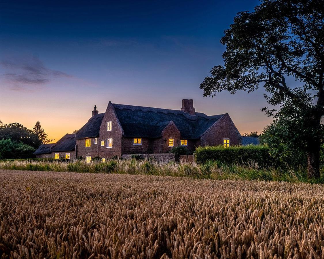 Old Hall Country Breaks Tilney All Saints Exterior photo